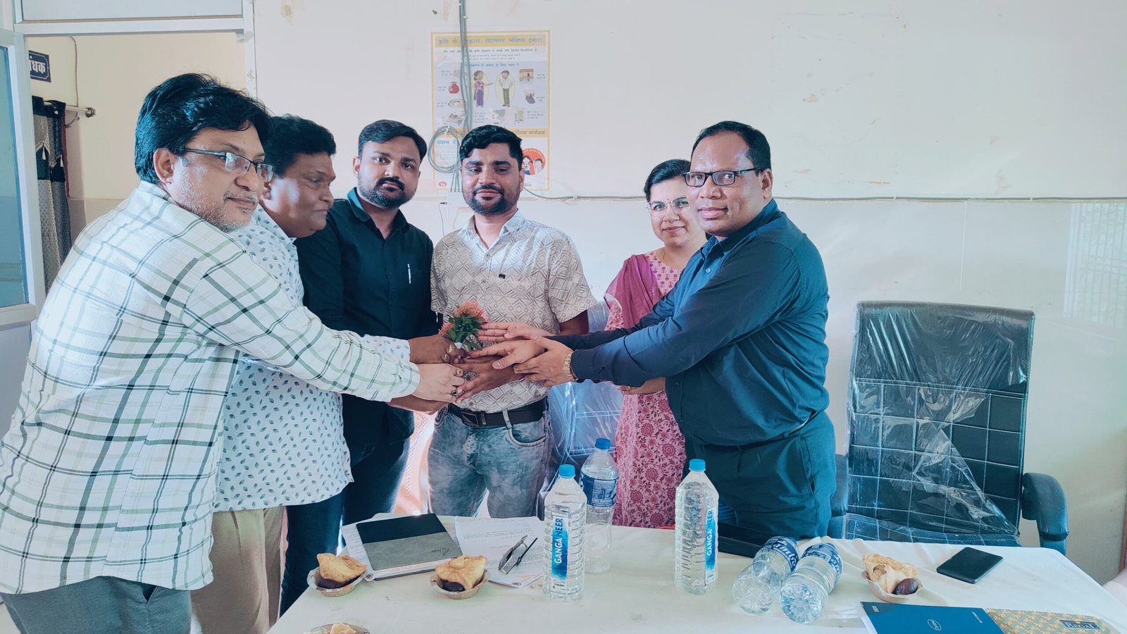 प्रदेश लिपिक वर्गीय शासकीय&nbsp; कर्मचारी संघ के कार्यकारिणी का किया गया विस्तार – श्री राजेश कुमार साहू बनाए गए तहसील अध्यक्ष रामानुज नगर खिलेंद्र वर्मा बनाये गय तहसील अध्यक्ष प्रेमनगर