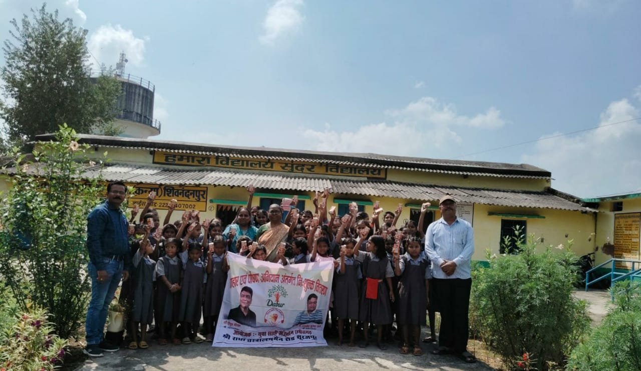 संकुल कन्या बिश्रामपुर के बच्चों को मिला अतिरिक्त पोषण का लाभ