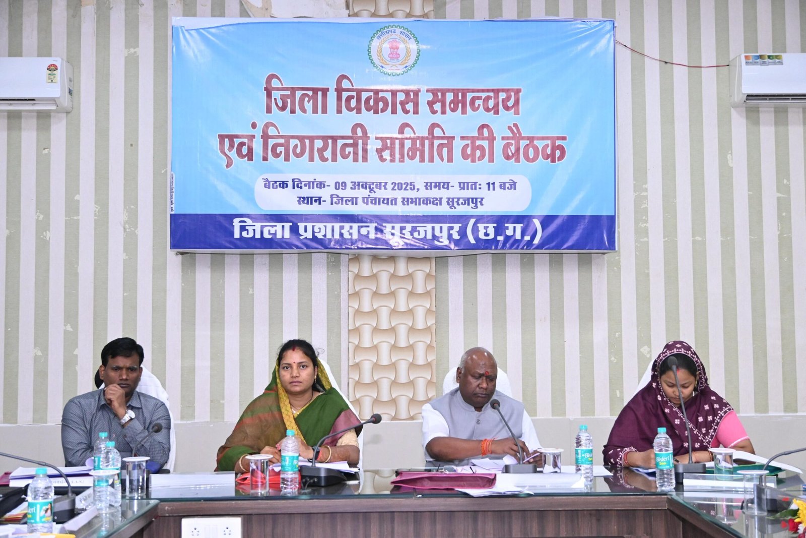 जनसेवा ही हमारा संकल्प – मंत्री श्रीमती लक्ष्मी राजवाड़े खनिज न्यास की योजनाओं से होगा जनजीवन में सुधार